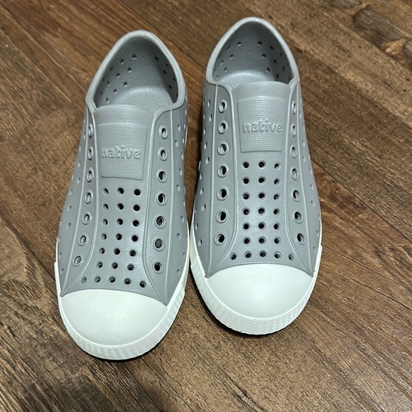 Native Kids Shoes - Gray Slip-On Sneakers - Picture 1 of 6